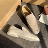Elegance with a casual edge